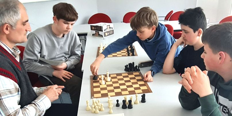 Fide-Trainer Mischa